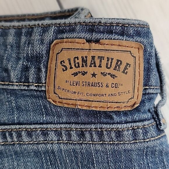 Levi Strauss signature low-rise bootcut blue denim jeans Size 12S - Picture 3 of 15